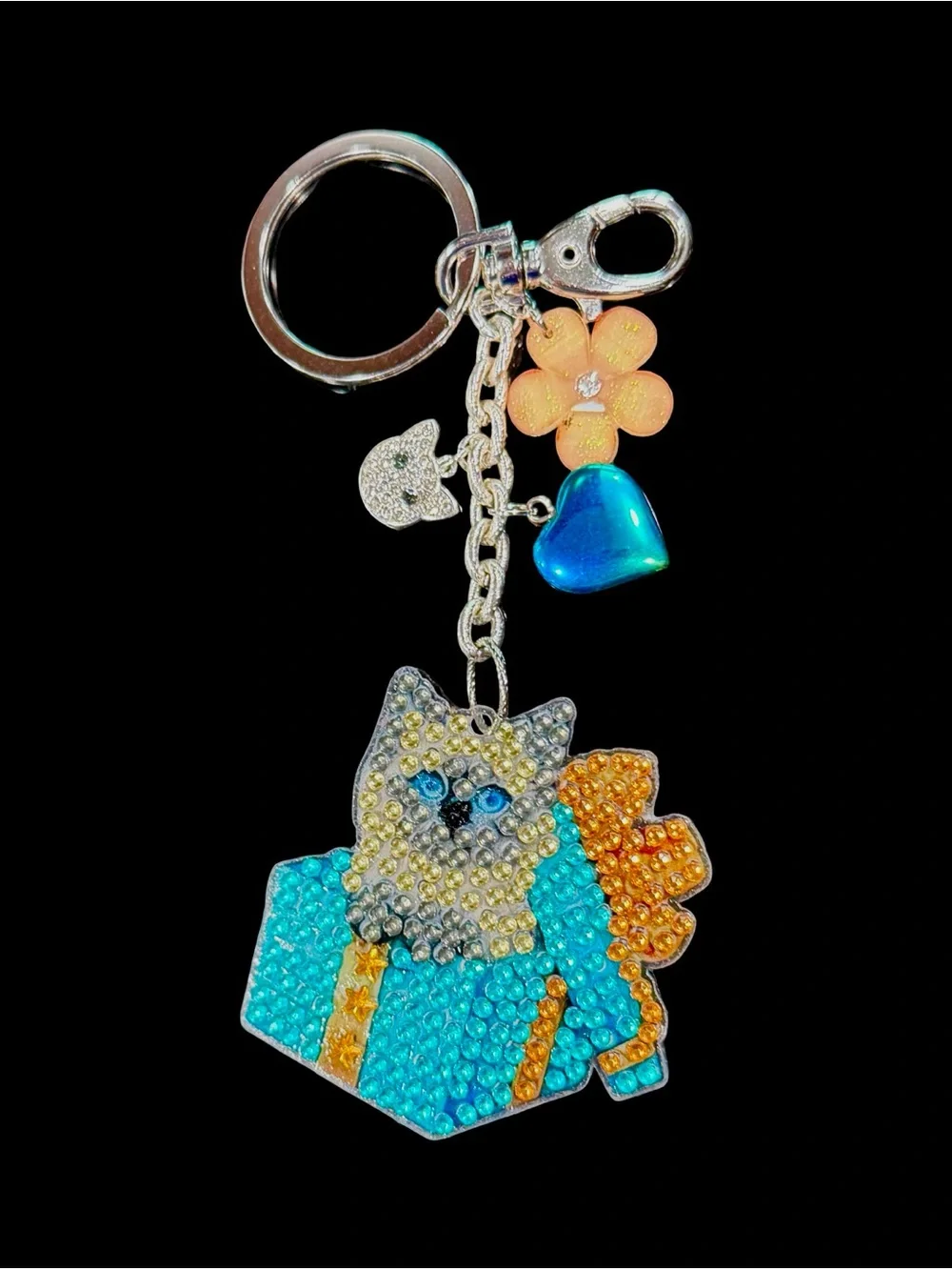 Diamond Painted Cat Keychain – Sealed with Premium Charms & Crystal Accents